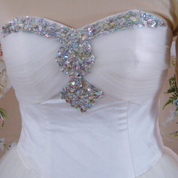 Satin and Tulle Wedding Dress with Crystal Beads and Sequins Size 2 - Picture 2 of 4